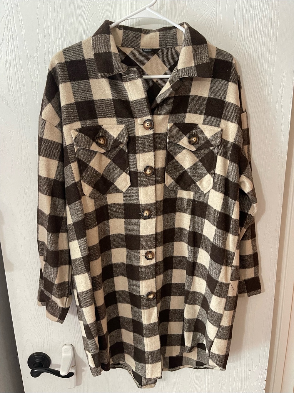 SHEIN Cream and Black Plaid Button-Front Trench Shacket
